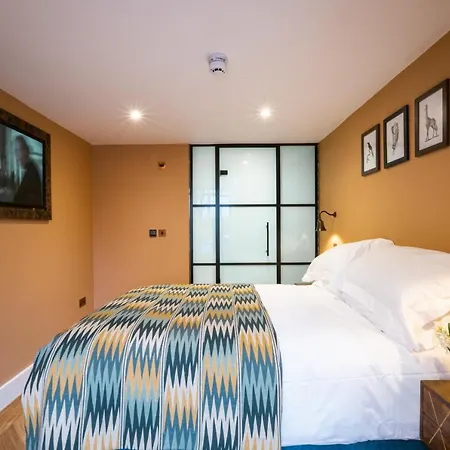 The White House 보우네스온윈더미어