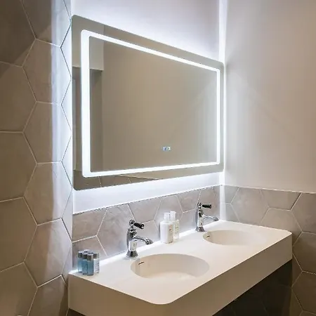 The White House 게스트하우스 보우네스온윈더미어