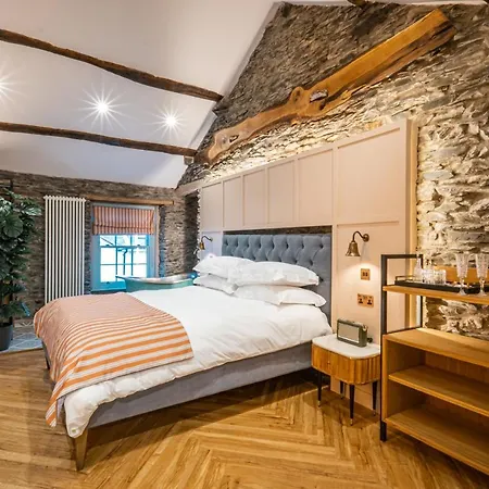 게스트하우스 The White House