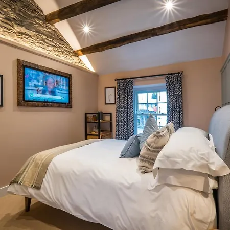 The White House - Off-site Health Club & 2 Minute Walk Away Casa de hóspedes Bowness-on-Windermere
