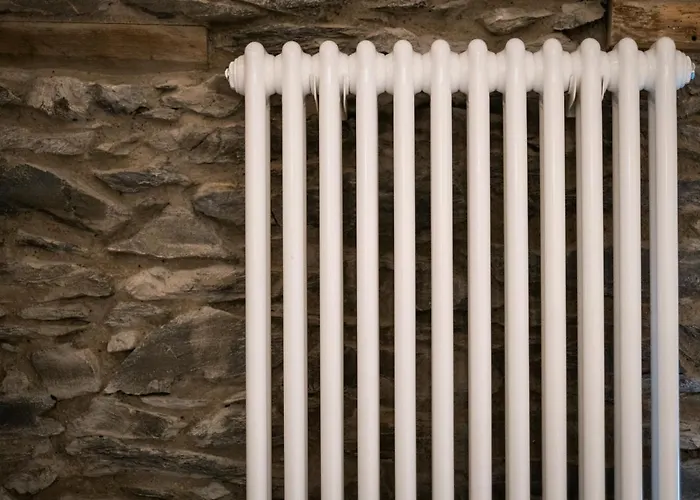 The White House - Off-site Health Club & 2 Minute Walk Away 5* باونيس أون وينديرمير